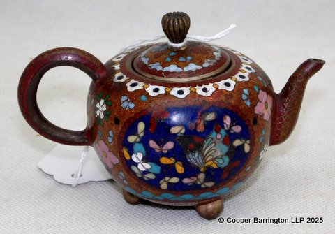 Antique Miniature Japanese Cloisonne Enamel & Gold Stone Flakes Teapot. Decorated with a phoenix) and butterfly. Meiji Period. Height 7 cm. Width 10.5 cm. Antique Miniature Japanese Cloisonne Enamel & Gold Stone Flakes Teapot. Decorated with a phoenix) and butterfly. Meiji Period. Height 7 cm. Width 10.5 cm.